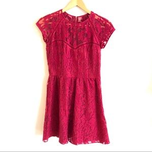 Beautiful Dolce Vita Magenta wedding guest dress!